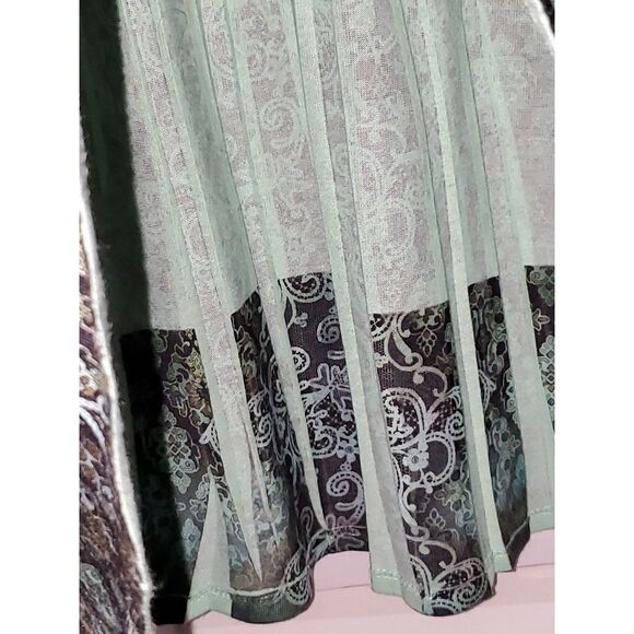 A Live and Let Live Women's Top Whimsigoth Fairy Celestial Paisley Sparkly L - Picture 7 of 13